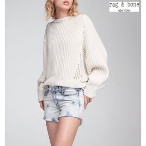 RAG & BONE WOMEN NWT CUT OFF BLEACH SHORT. MADE IN USA. SIZE 25